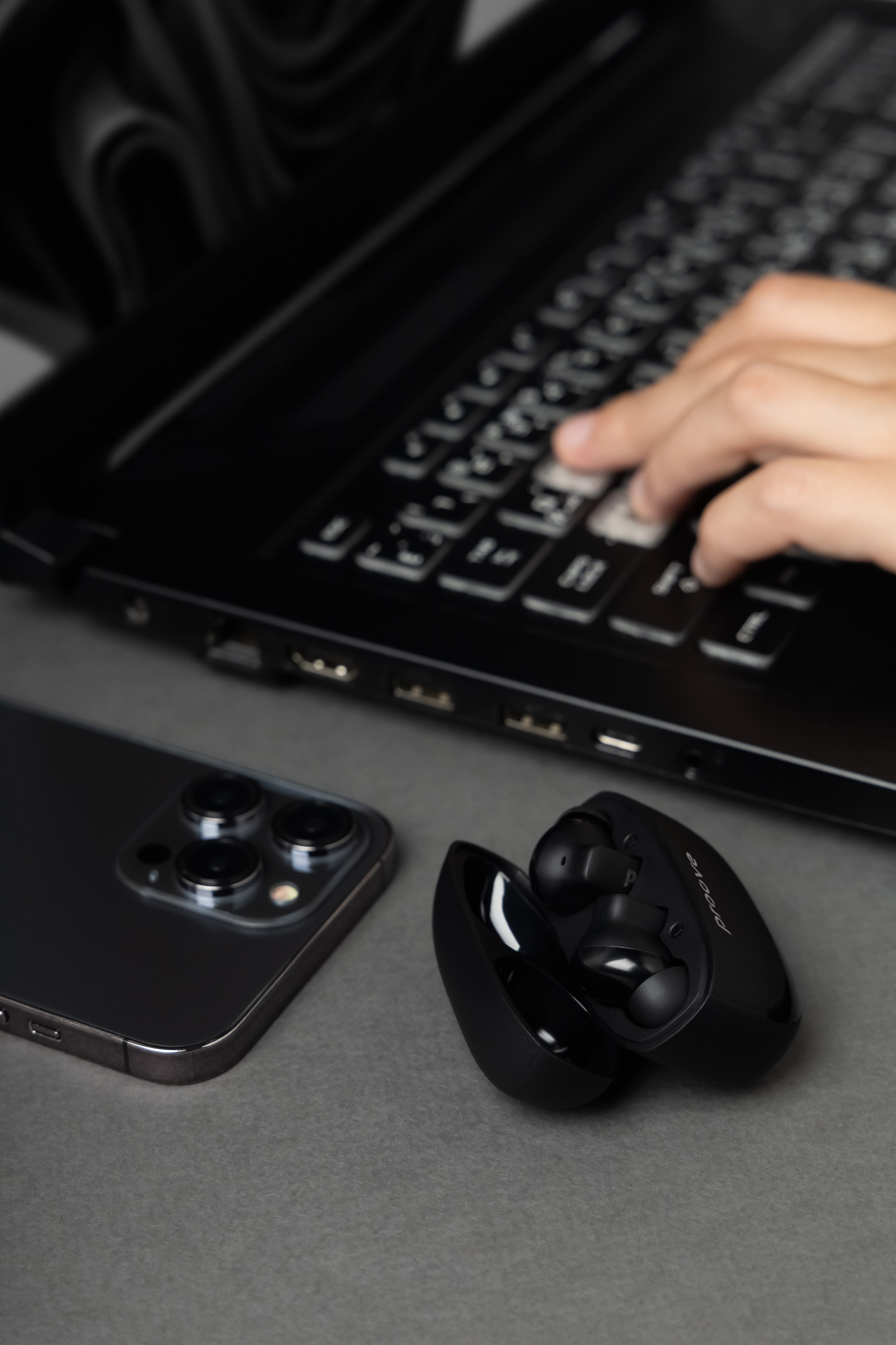 Dëgjuse wireless Proove Dreamer TWS me ANC dhe aplikacion dedikuar (APP), të zeza