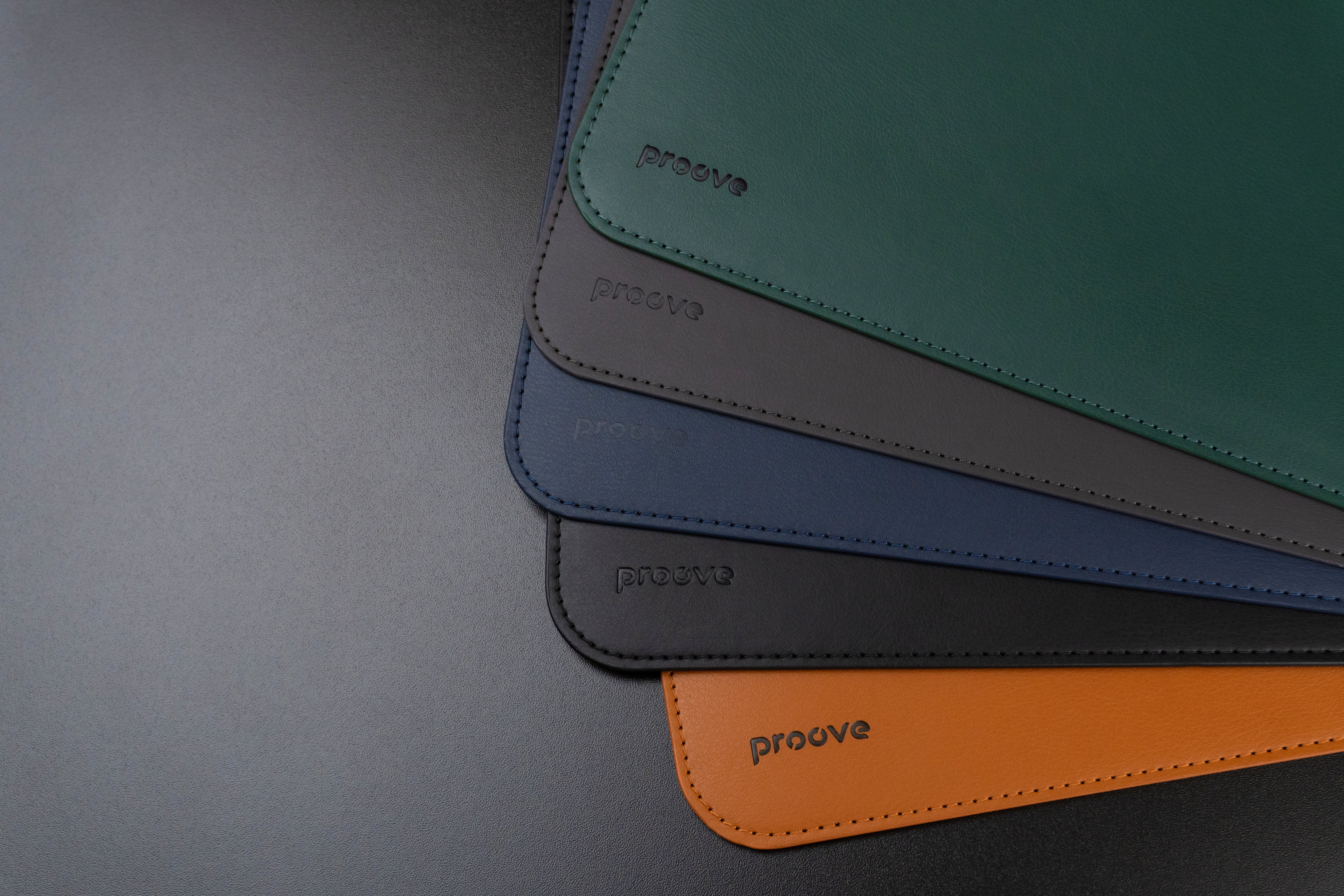 Mbështjellëse Leather Sleeve për MacBook Proove 13.6″ / 14.2″, e kaltër