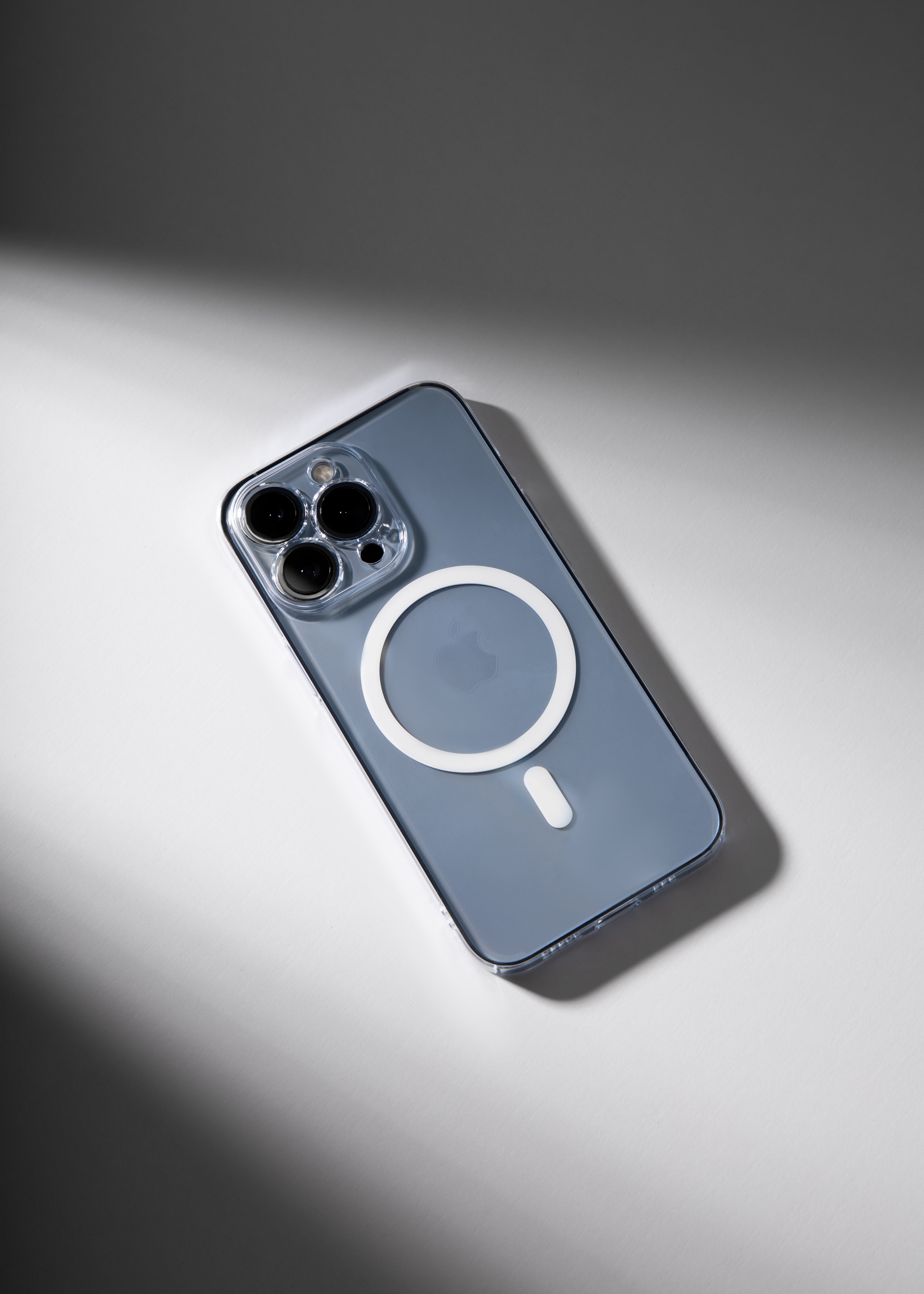 Fotrollë Proove Crystal me unazë magnetike për iPhone 16 Pro Max, transparente
