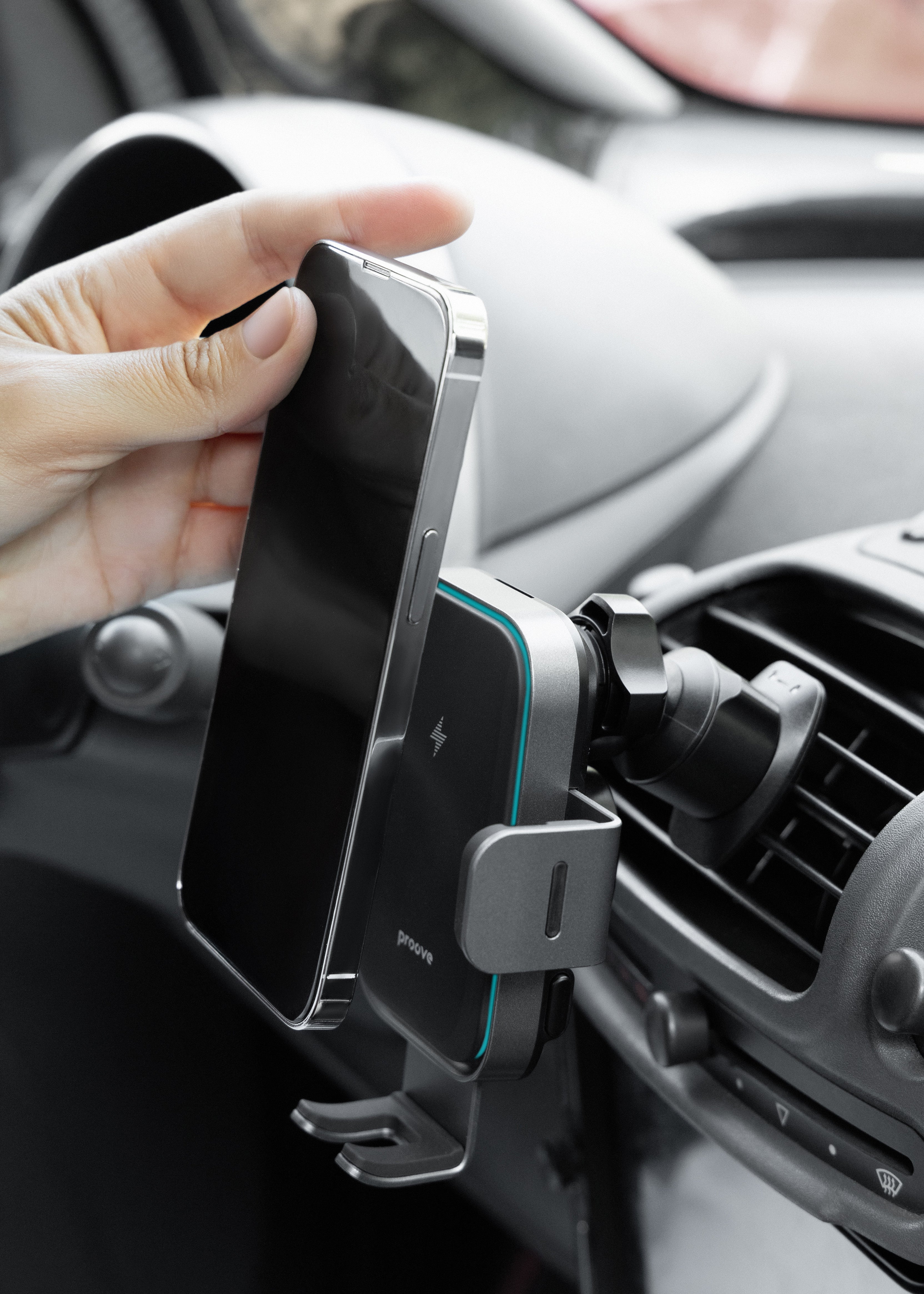 Mbajtëse për telefon me karikim wireless Proove Triple Clamp Pro, 15W, metal gri