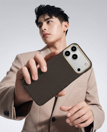 Fotrollë Proove Carbon Slim për iPhone 17 Pro, e zezë