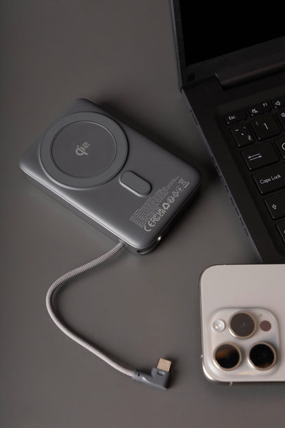 Powerbank Proove OverPower, 10000mAh, 35W, Qi2, me kabllo të integruar, gri