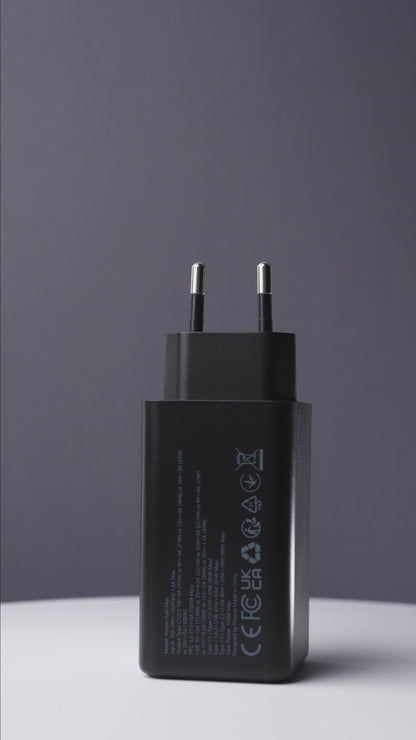 Karikues muri Proove Pocket GaN Max, 100W, 2×Type-C + USB, i zi